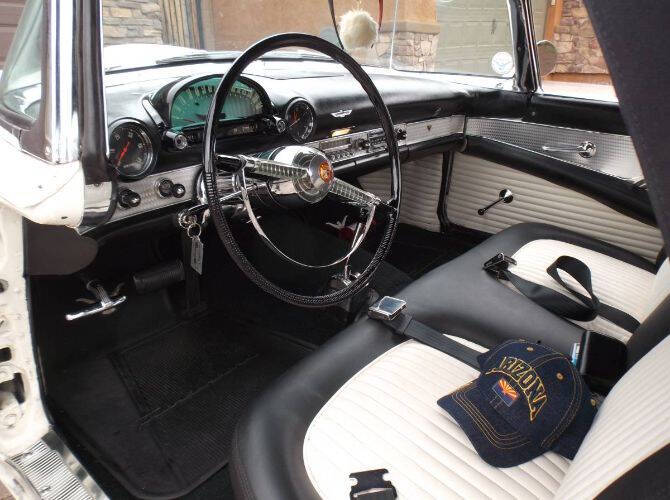 1955 Ford Thunderbird