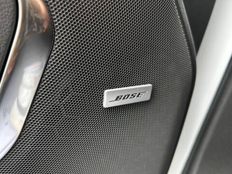 2025 GMC Yukon XL Elevation