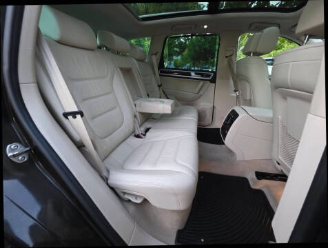 2015 Volkswagen Touareg V6 Executive