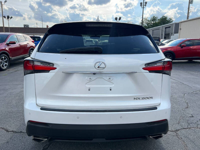 2016 Lexus NX 200t