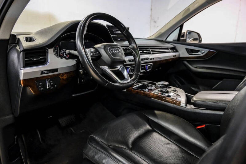 2018 Audi Q7 2.0T quattro Premium Plus