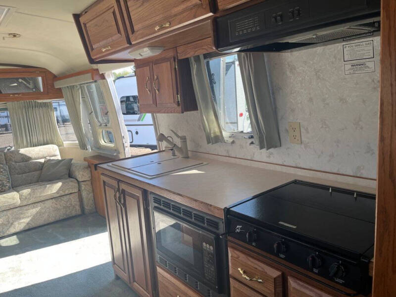 1996 Airstream Excella 1000