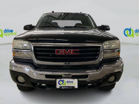 2004 GMC Sierra 2500HD