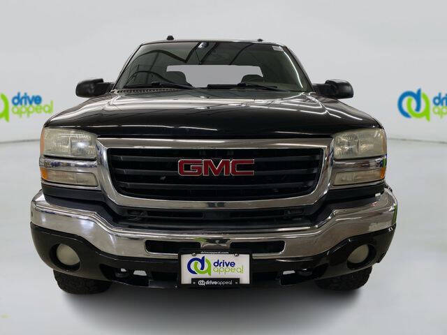 2004 GMC Sierra 2500HD