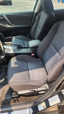 2011 Mazda MAZDA3 i Touring