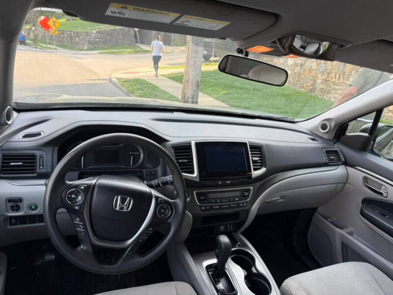 2017 Honda Pilot EX