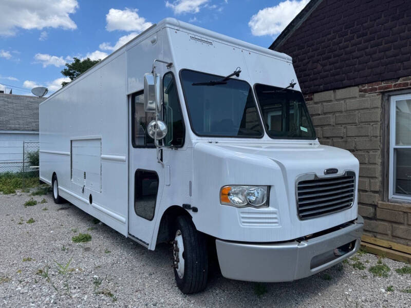 2016 Freightliner MT55 Chassis