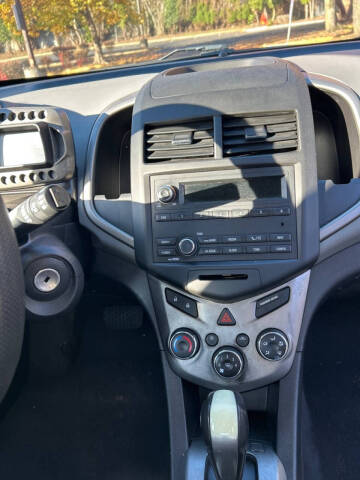 2014 Chevrolet Sonic LS Auto