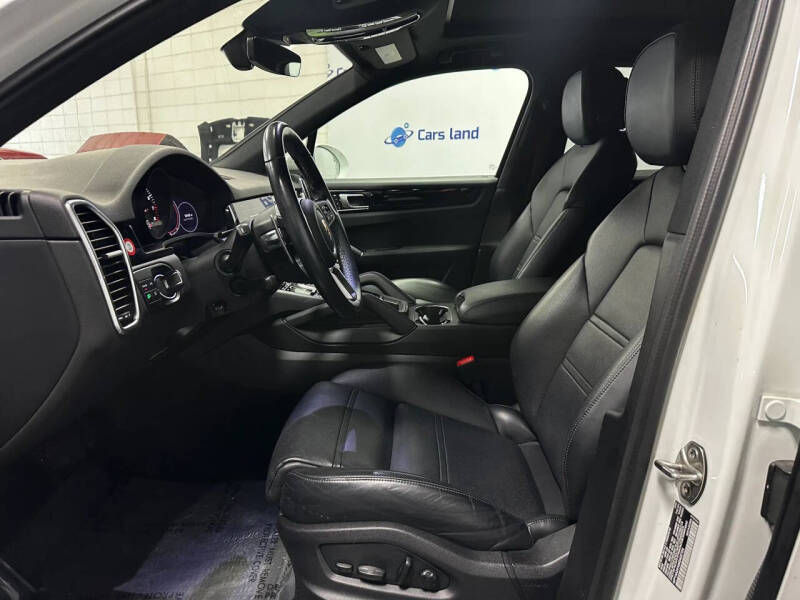 2022 Porsche Cayenne