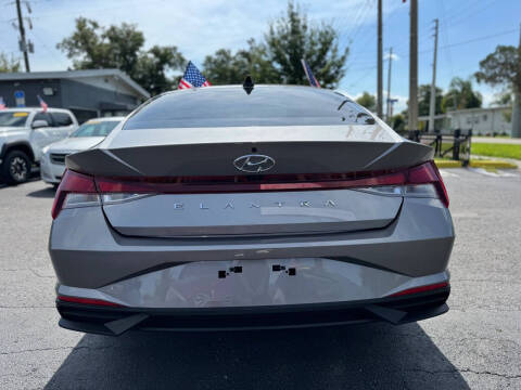 2023 Hyundai Elantra