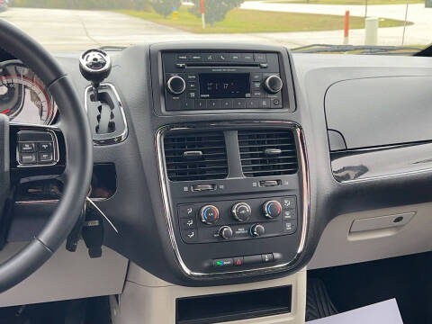 2015 Dodge Grand Caravan SE