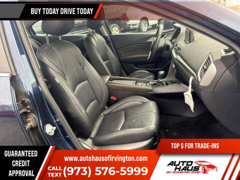 2018 Mazda MAZDA3 Touring