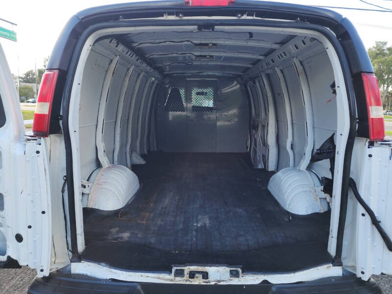 2018 Chevrolet Express 2500