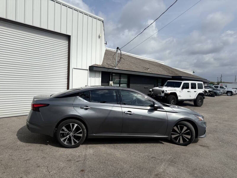 2021 Nissan Altima 2.5 SL