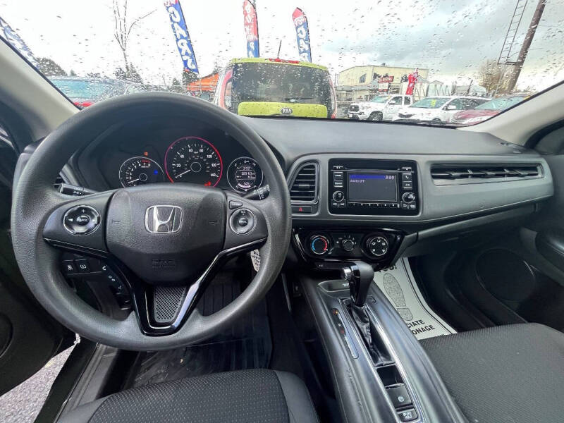 2017 Honda HR-V LX