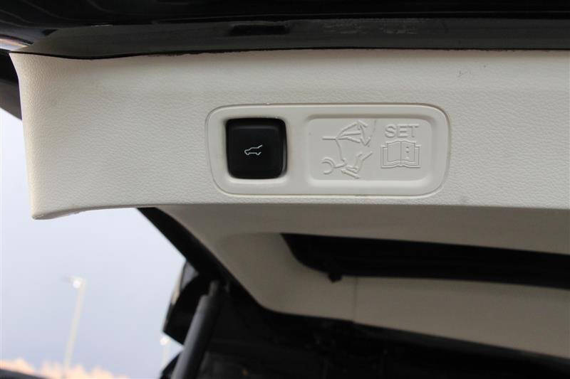 2018 Lincoln Navigator Black Label