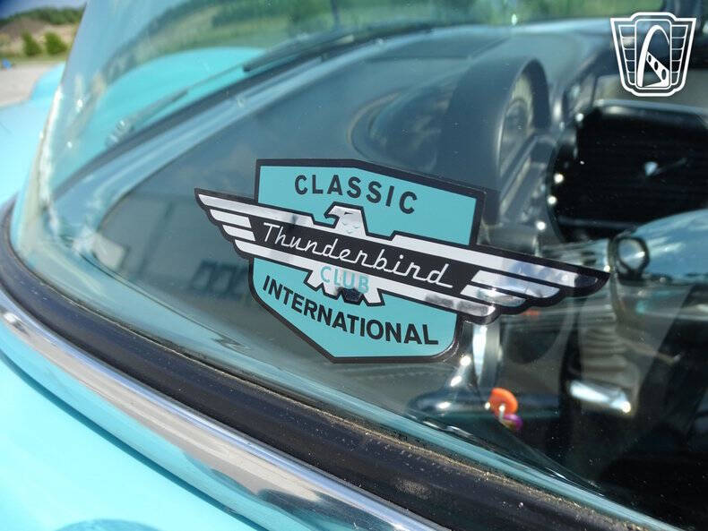 1955 Ford Thunderbird