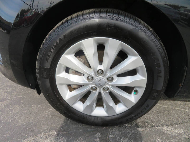 2016 Kia Sedona EX