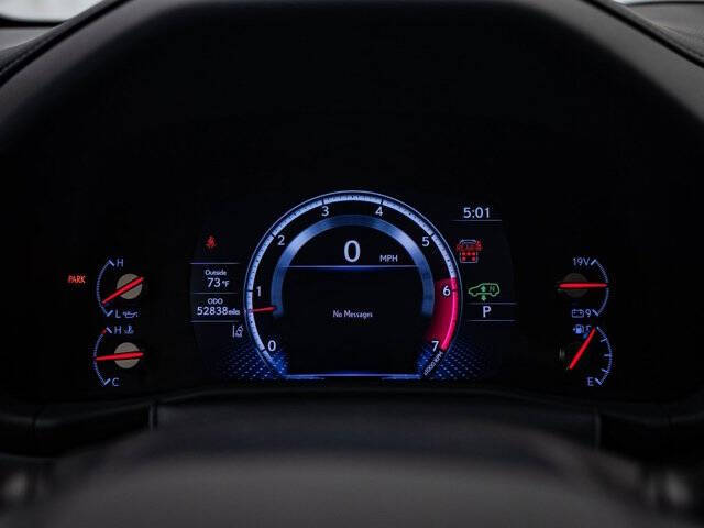 2022 Lexus LX 600 F SPORT Handling