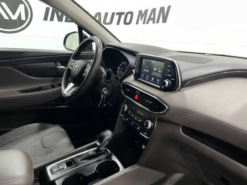 2020 Hyundai Santa Fe SE