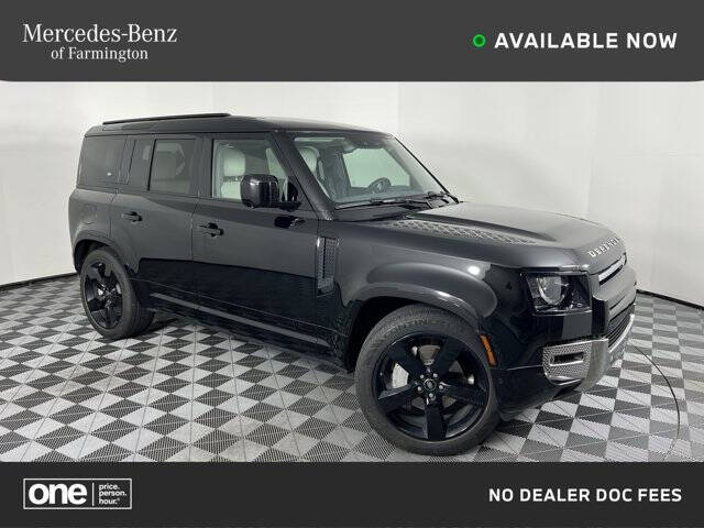 2023 Land Rover Defender 110 SE