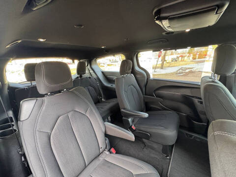 2019 Chrysler Pacifica Touring Plus