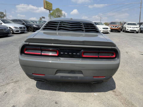 2018 Dodge Challenger SXT