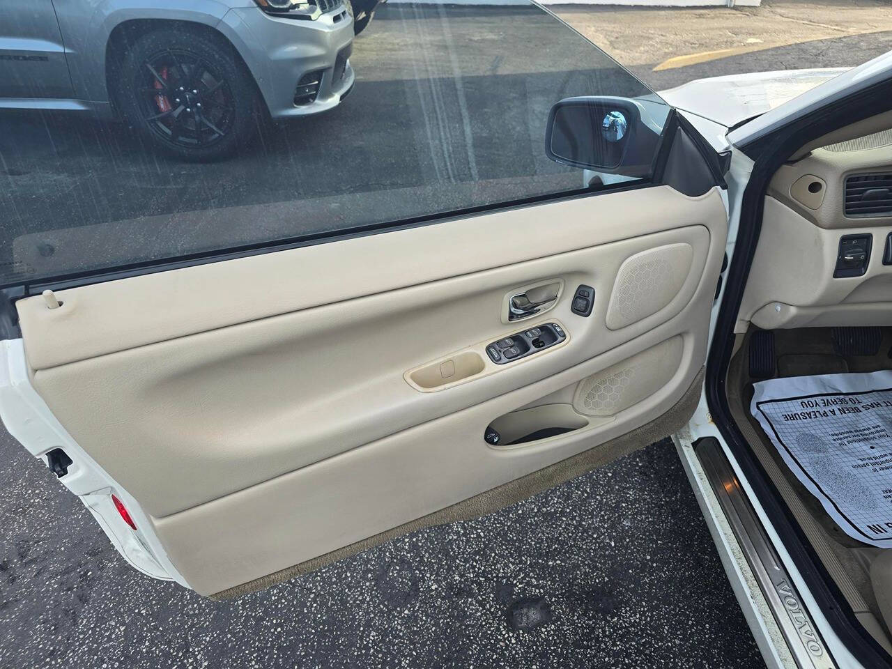 2003 Volvo C70 13