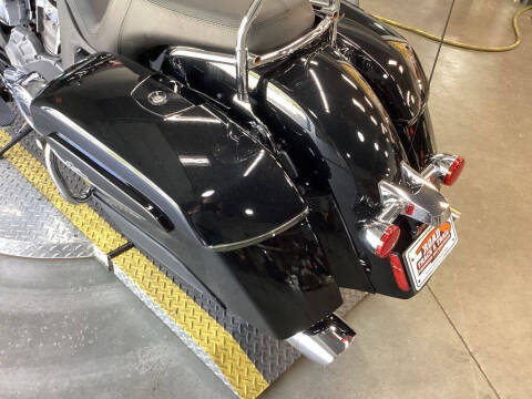 2021 Indian Challenger Limited Thund