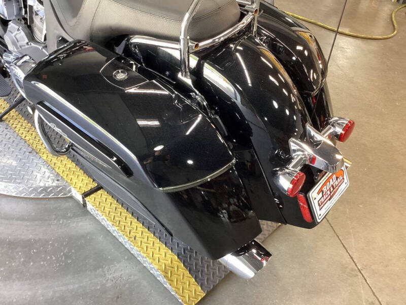 2021 Indian Challenger Limited Thund