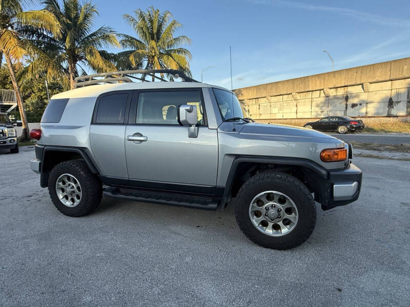 2012 Toyota FJ Cruiser