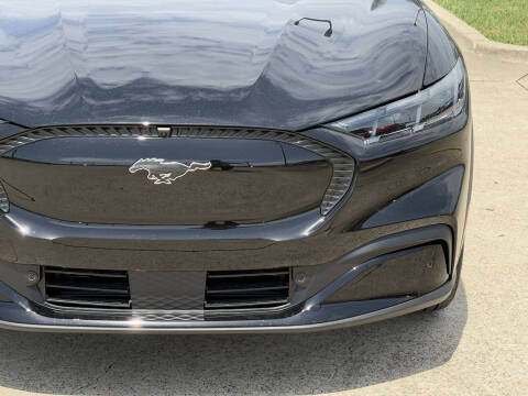 2026 Ford Mustang Mach-E Select