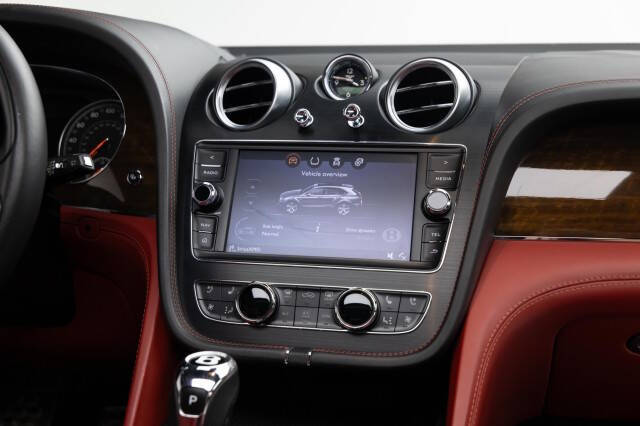 2018 Bentley Bentayga Black Edition