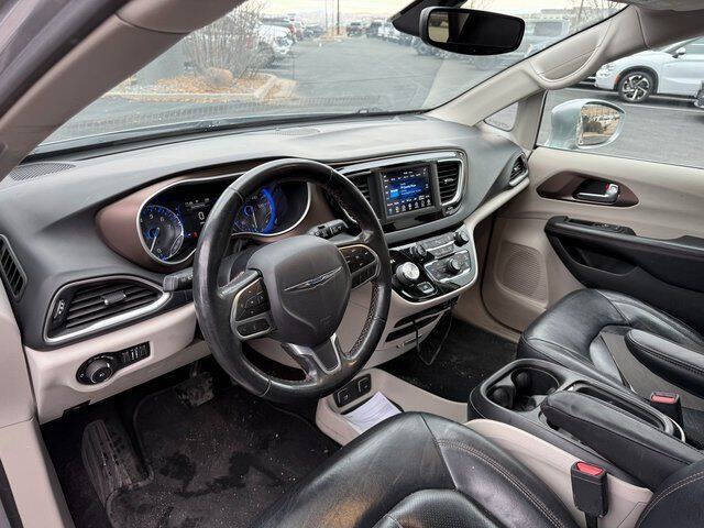 2019 Chrysler Pacifica Touring L
