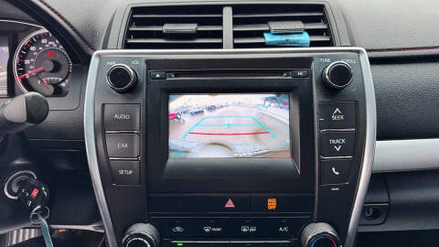 2015 Toyota Camry SE