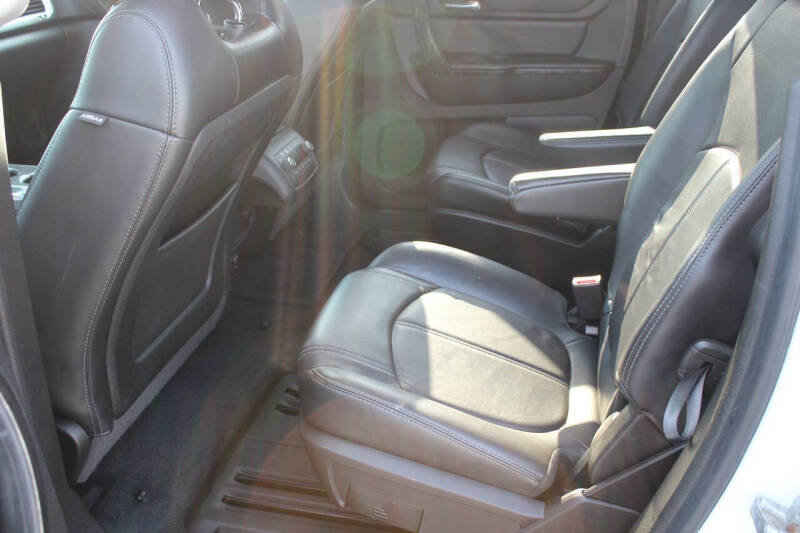 2016 GMC Acadia SLT-1