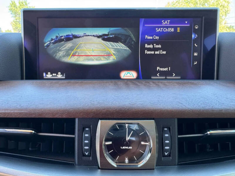 2020 Lexus LX 570 Two-Row