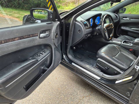 2013 Chrysler 300 C