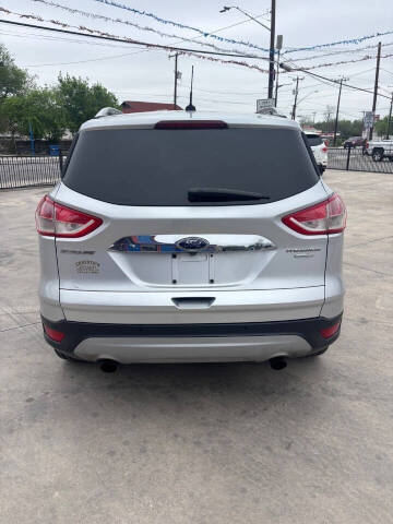 2014 Ford Escape Titanium