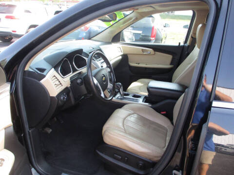 2011 Chevrolet Traverse LTZ