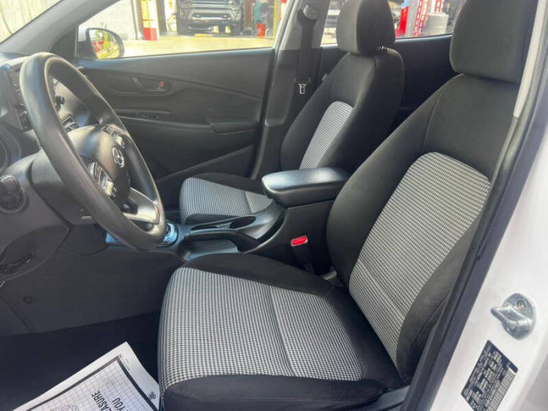 2021 Hyundai Kona SE