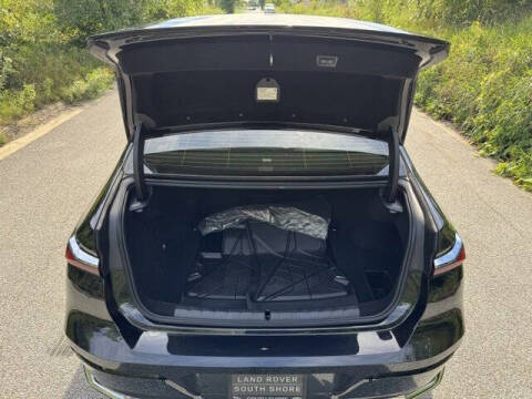 2024 BMW 7 Series 750e xDrive