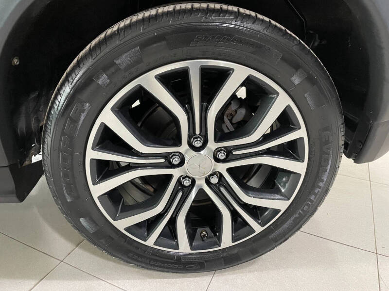 2017 Mitsubishi Outlander Sport 2.4 SE