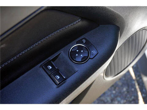 2017 Ford Mustang V6