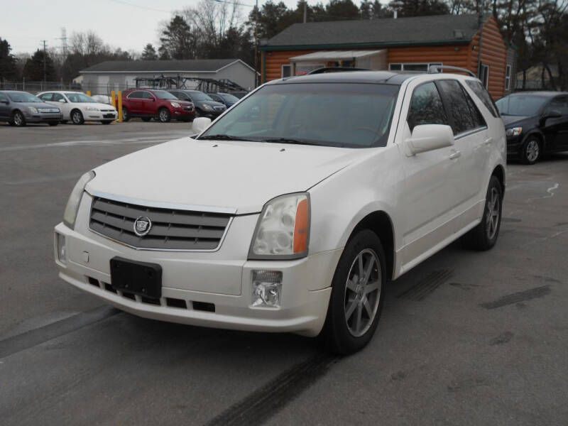 2004 Cadillac SRX for sale at MT MORRIS AUTO SALES INC in Mount Morris MI