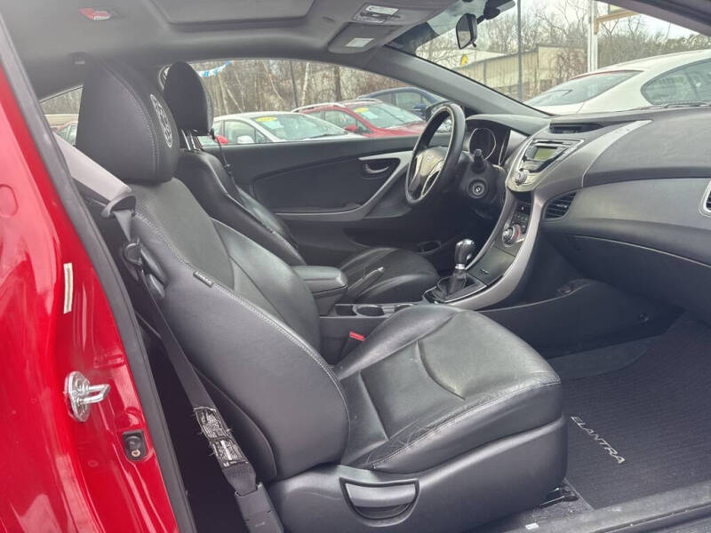 2013 Hyundai Elantra Coupe SE