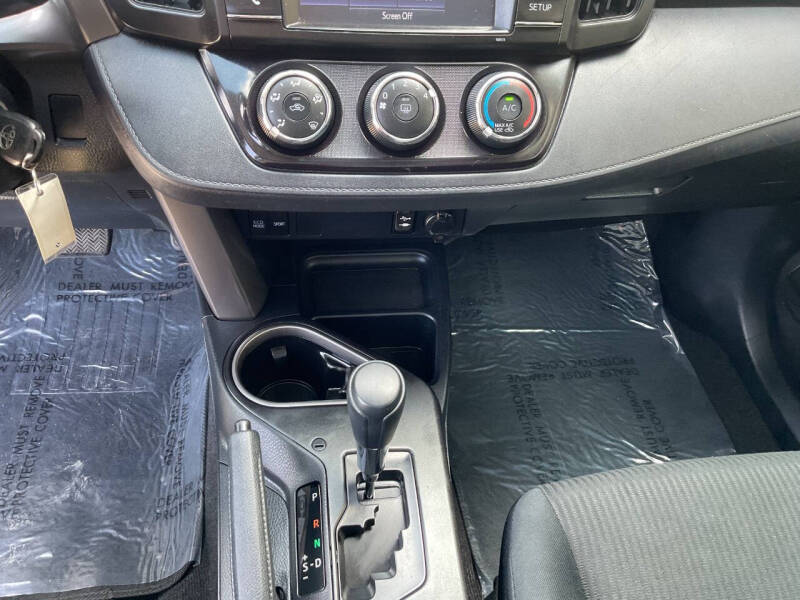 2016 Toyota RAV4 LE