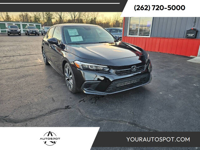 2024 Honda Civic EX's photo