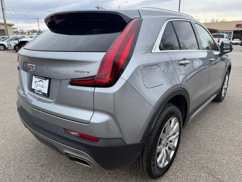 2023 Cadillac XT4 Premium Luxury