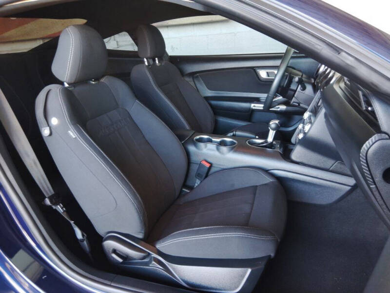 2020 Ford Mustang EcoBoost